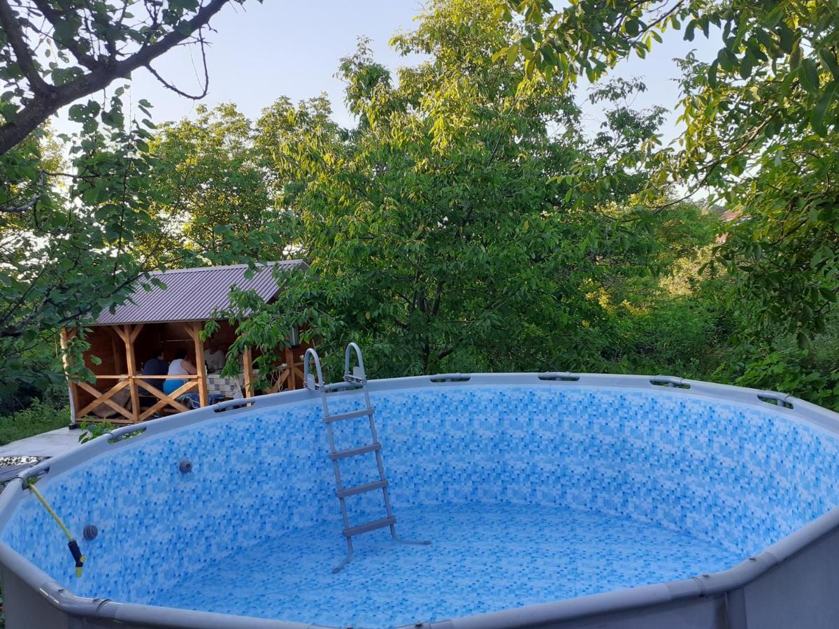 Татьянин Двор Hotel Kamjanyi Potoki Kültér fotó