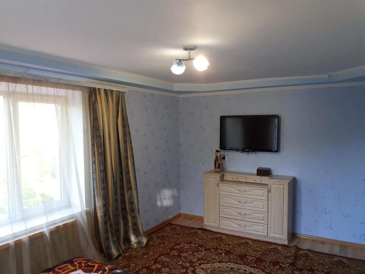 Татьянин Двор Hotel Kamjanyi Potoki Kültér fotó